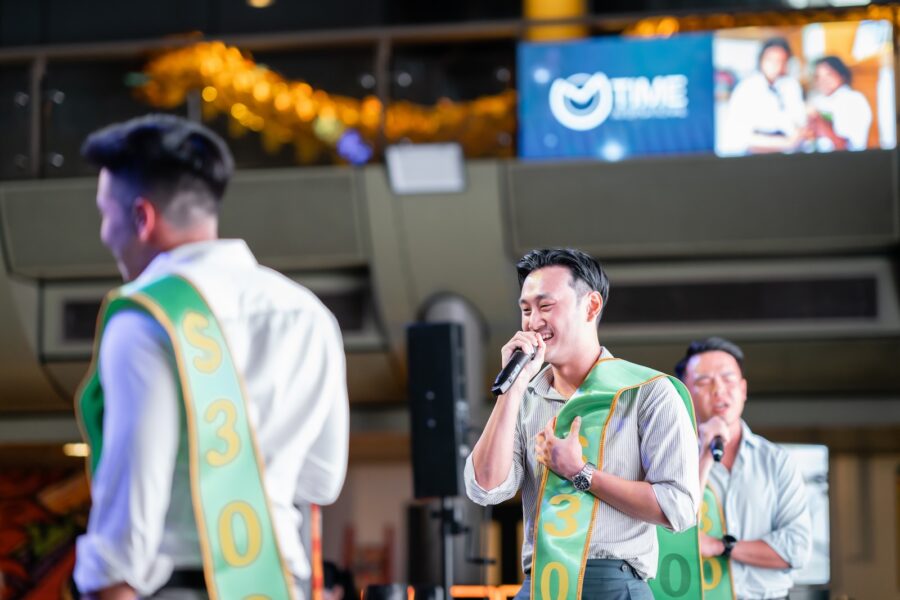 happy-hearts-indonesia-under-the-stars137