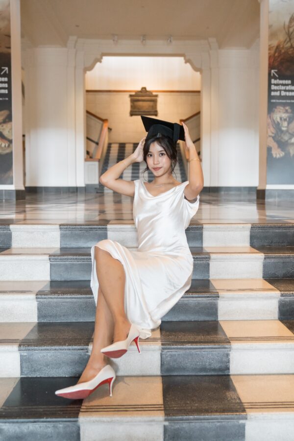 stella-graduation-shoot-national-gallery25