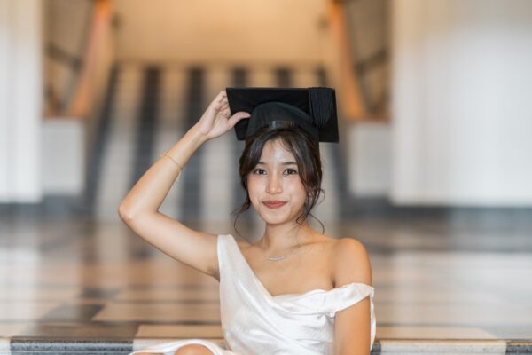 stella-graduation-shoot-national-gallery29