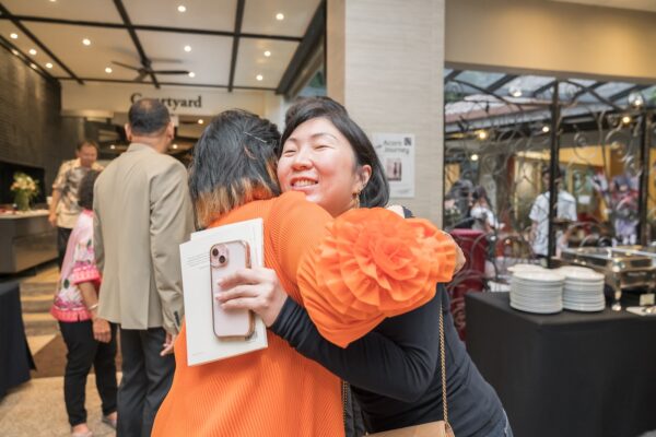 kim_lean_book_launch_the_villa_botanical_gardens14