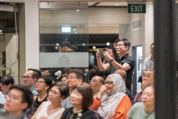kim_lean_book_launch_the_villa_botanical_gardens42
