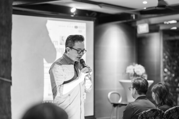 kim_lean_book_launch_the_villa_botanical_gardens46