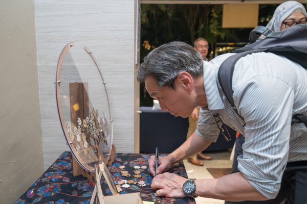 kim_lean_book_launch_the_villa_botanical_gardens47