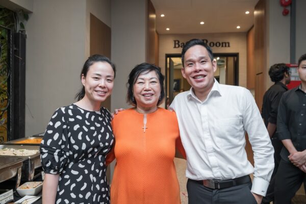 kim_lean_book_launch_the_villa_botanical_gardens71