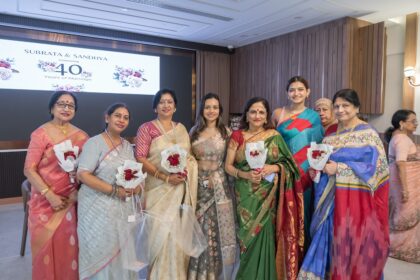 sudesna_parents_40th_anniversary_royal_taj95