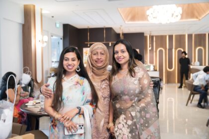 sudesna_parents_40th_anniversary_royal_taj99