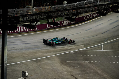 f1_night_race_orange_business28
