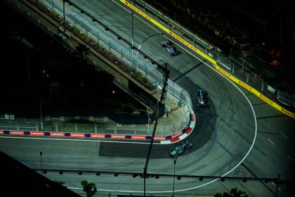 f1_night_race_orange_business63
