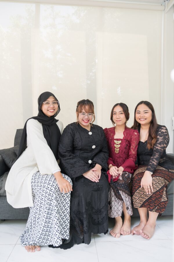 ria_21st_birthday_gardens_by_the_bay_pod_hotel16