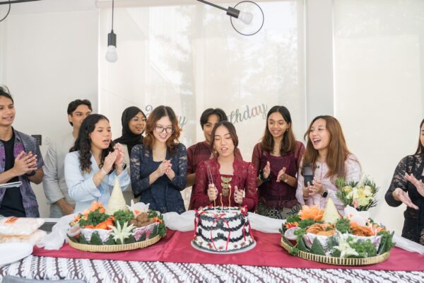 ria_21st_birthday_gardens_by_the_bay_pod_hotel18