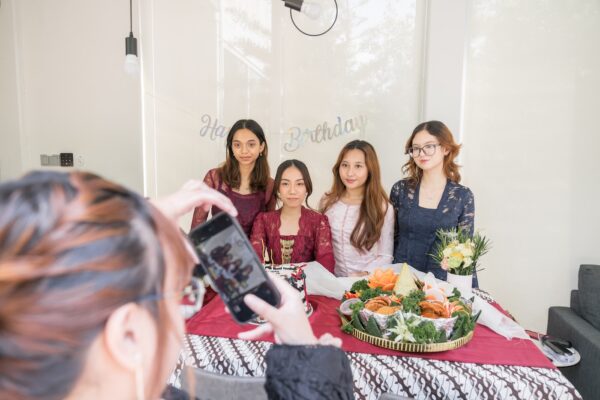 ria_21st_birthday_gardens_by_the_bay_pod_hotel3