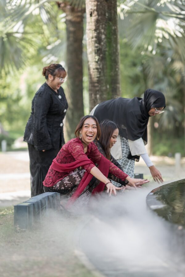 ria_21st_birthday_gardens_by_the_bay_pod_hotel57