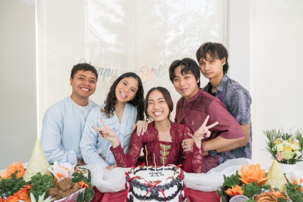 ria_21st_birthday_gardens_by_the_bay_pod_hotel6