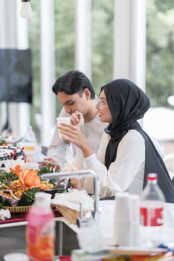 ria_21st_birthday_gardens_by_the_bay_pod_hotel64