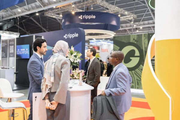 Pay10-Singapore-Fintech-Festival69