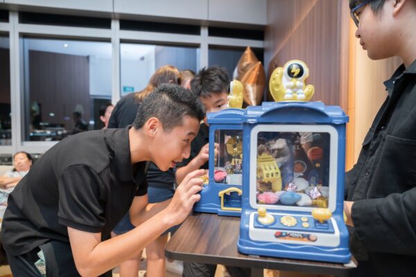 christopher-1st-birthday-marina-bay-residences51