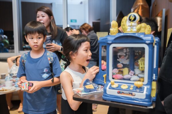 christopher-1st-birthday-marina-bay-residences53