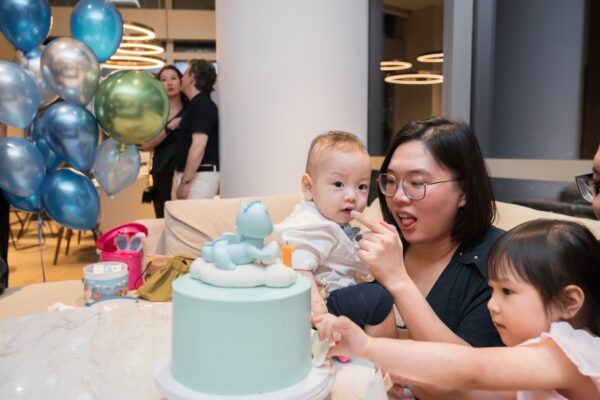 christopher-1st-birthday-marina-bay-residences58
