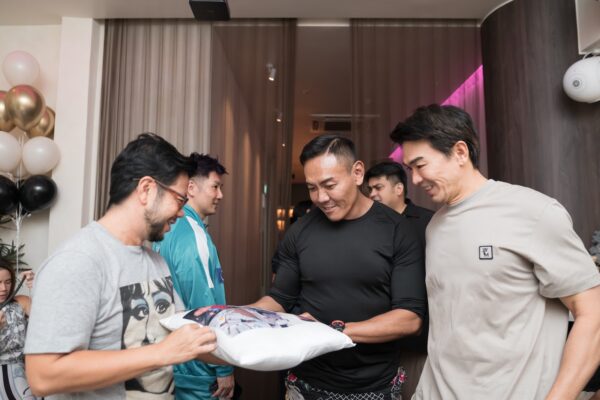 lerory-50th-birthday-apt-bar1