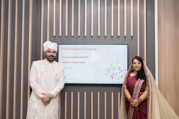 arora-dave-rom-esplanade158