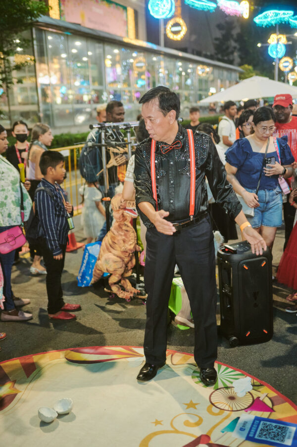 orchard-road-christmas-street-party71