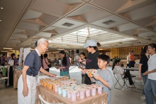 nirvana-memorial-garden-vesak-day-event21