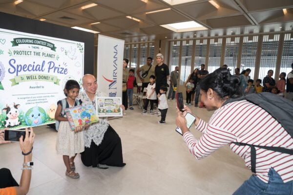 nirvana-memorial-garden-vesak-day-event38