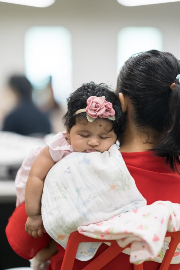 aaradhya-100th-day50