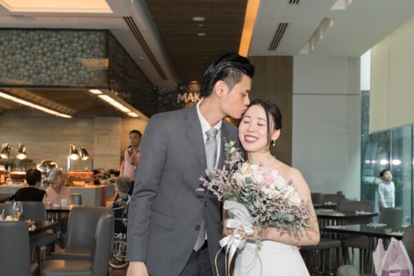ayumi-derek-hotel-jen-orchardgateway13