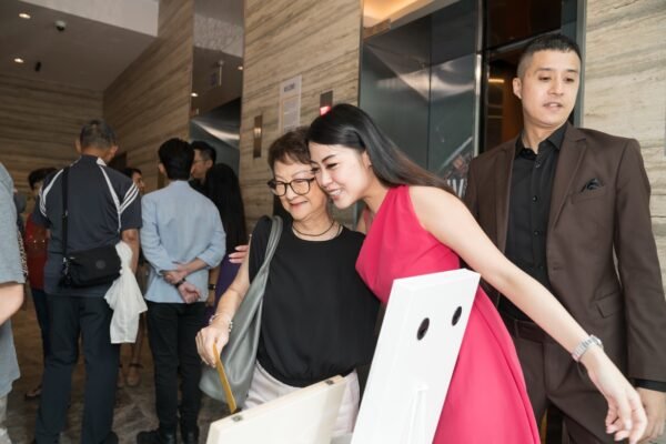 ayumi-derek-hotel-jen-orchardgateway2