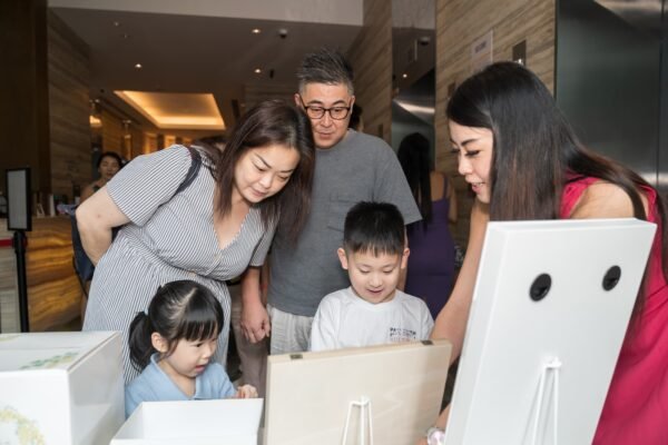 ayumi-derek-hotel-jen-orchardgateway26