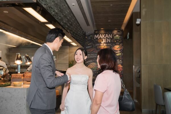 ayumi-derek-hotel-jen-orchardgateway93