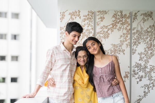sona-family-shoot-leonie-towers20